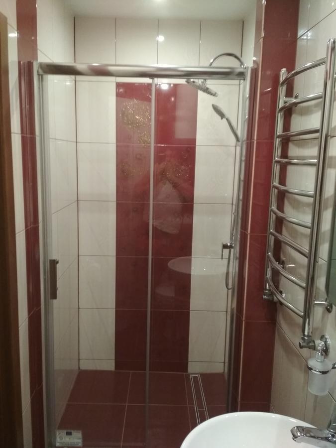 דירות לבוב Cosy flat מראה חיצוני תמונה